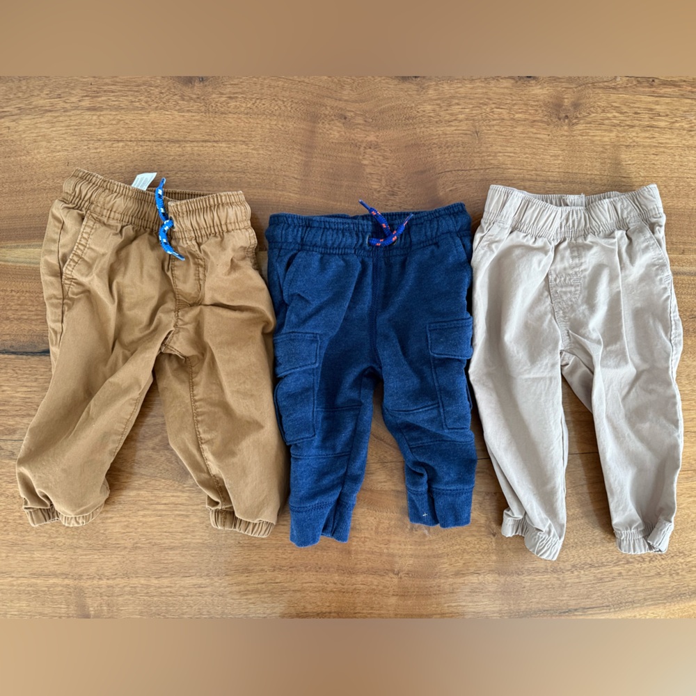 Bundle of 3 Pairs of Carters Baby Boy Pants (9M)